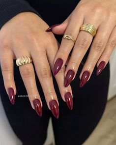 Red Nails With Gold Chrome, Wine Red And Gold Nails, Nail Ideas Dark Red, Cherry Red Chrome Nails, Dark Red And Gold Nails, Wine Chrome Nails, Cherry Red Almond Nails, Dark Red Chrome Nails, Rings Coquette