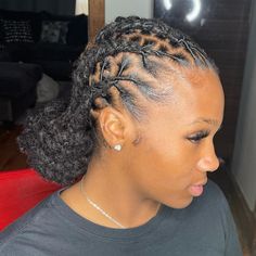 Locs Styles Short, Short Two Strand Twist, Faux Locs Twist, Long Soft Locs, Two Strand Twist Locs, Shoulder Length Locs, Medium Length Locs, Locs Women, Women Dreadlocks