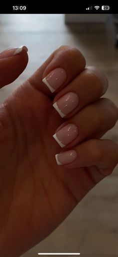 Receptionist Nail Ideas, White Winter Nails Short, Natural Nails For School, French Tip Overlay Nails, Baby French Nails, Simple Nails White, Acrylics Square, Nails White Tip, Short Classy Nails