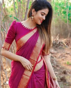 Maheshwari Saree Blouse Designs, Checked Saree Blouse Design, Checks Blouse Designs For Saree, Blouse Designs Cotton Saree, Checks Saree Blouse Designs, Different Neck Designs, Saree Blouse Styles, Blouse Designs High Neck, Cotton Saree Blouse Designs