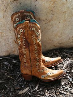 A4439 - WOMEN'S GLOW IN THE DARK FLORAL EMBROIDERY DISTRESS COGNAC SNI – Corral Boot Company LLC Floral Cowgirl Boots, Floral Cowboy Boots, Coquette Cowgirl, Embroidery Boots, Basic Boots, Floral Boots, Corral Boots, Rugged Leather, Boot Companies