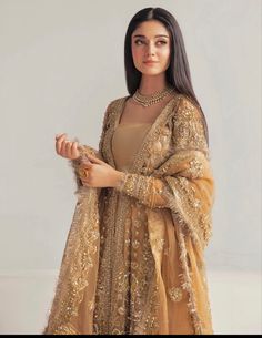 Square Neck Pakistani Suit, Noor Zafar Khan, Desi Dress, Latest Bridal Dresses, Pakistani Dresses Casual, Beautiful Pakistani Dresses