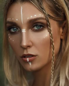 Priestess Makeup, Tuluminati Party, Goddess Face Paint, Viking Wedding Makeup, Goddess Face Painting, Jedi Makeup, Cave Woman Makeup, Boho Makeup Ideas