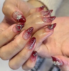 CARACTÉRISTIQUESMarque: QSezenyNombre de pièces: ComboOrigine: Chine continentaleTaille: lTaille: STILETTO AMANDE AMAND Nails artificiels avec de la colleApplication: DoigtMatériel: AcryliqueQuantité: 24pcs / boîteNuméro de modèle: Y2k portable sweet cool faux onglesType d'élément: Faux ongleTaper: Conseils d'ongles complets Ongles Goth, Nail Type, Nail Art Hacks, Valentine's Day Nails, Artificial Nails