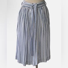 Brand: Gap Striped Blue & White. Zip Closure. Cotton Lined. Hidden Side Pockets. Gathered Beginning At Waist. Machine Washable. Chic Summer Bottoms From Gap, Casual Lined Skirt Bottoms By Gap, Spring Blue Bottoms From Gap, Gap Blue Bottoms For Spring, Summer Day Out Bottoms From Gap, Summer Day Out Bottoms By Gap, Summer Day Out Gap Bottoms, Casual Blue Skirt For Daywear, Chic Blue Skirt For Daywear