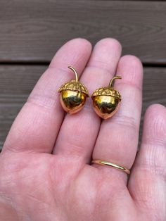 Beautiful earrings! Please see my other listings for more vintage jewelry as I am happy to combine the shipping. Thanks so much! Autumn Earrings, Jewelry Beautiful, Fall Earrings, Vintage Car, Fall Autumn, Clip On, Beautiful Earrings, Clip On Earrings, Etsy Earrings