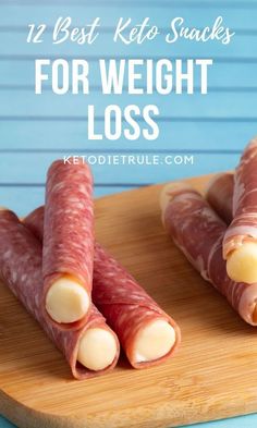 12 best weight loss snacks for when you need a keto nosh. Who doesn't love snack you can look forward to later in the day. These healthy low-carb snack bites are perfect to keep yourself full till next keto meal..Learn More #ketomealplan #ketosnacks #weightlosssnacks #ketosis #lowcarbsnacks Best Low Carb Snacks, Good Keto Snacks, Healthy Low Carb Snacks, Keto Diet Snacks, Low Carb Snack, Snack Bites, Resep Diet, Keto Snack, Low Carb Diets