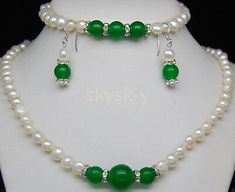 Green Pearl Jewelry, Beaded Wedding Jewelry, Gems Necklace, Necklaces Set, Bracelets Handmade Diy, Set Style, Gem Necklace, Green Pearls, Beaded Wedding