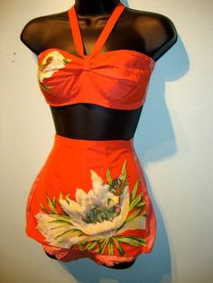 1940's Catalina hand painted sateen swimsuit Vintage Bathing Suit, Dresses Orange, Madame Gres, Hawaiian Dresses, Play Suit, Vintage Bathing Suits, Suit Swimsuit, Vintage Swimwear