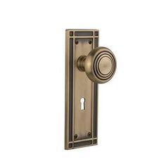 an image of a door handle with a keyhole