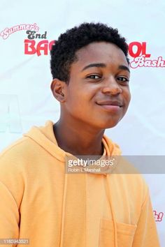 Ravens Home Disney, Celebrity Backpack, Kickin It Cast, Disney Dudes, Princeton Perez, Tv Aesthetic, So Raven