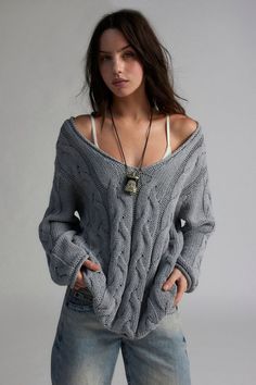 BDG Skylar Oversized Cable Knit Sweater Oversized Cable Knit Sweater, Urban Outfitters Clothes, Fitted Tunic, Cable Knit Sweater, Knitted Pullover Sweaters, Knitted Pullover, Fashion Inspo Outfits, Cable Knit, Pullover Sweaters