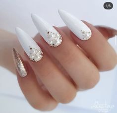 Nails With Gold, Nagellack Trends, Stiletto Nail Art, Trendy Nail Art Designs, Bright Nails, White Nail, Trendy Nail Art, Luxury Nails