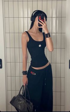 Goals Aesthetic, Fitness Inspiration Body, Teenage Fashion Outfits, Body Goals, Daily Fashion, Aesthetic Clothes, Fashion Inspo Outfits, Casual Style