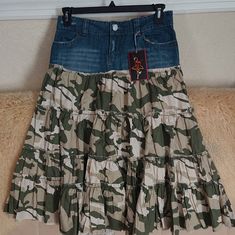 J-Star Jeans And Army Color, - 4 Tier Green Camo Ruffle Skirt Junior Skirt. Size 7. New With Tag. Long:29' Waist 16' Hip :19' E Skirts Made From Jeans, Jeans To Skirt Diy, Diy Flare Jeans, Upcycle Jeans Skirt, Diy Jean Skirt, Upcycled Denim Skirt, Denim Recycle, Recycling Jeans, Diy Jeans Crafts