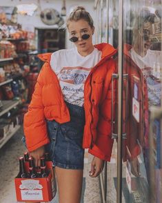 Urban Wear Women, 사진 촬영 포즈, Street Style Trends, Rory Gilmore, Trik Fotografi, Urban Wear, 인물 사진, Photoshoot Inspiration, Mode Vintage