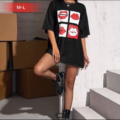 Brand New Let Me Know If You Want To Bundle Up Oversized Black T-shirt For Spring, Black Oversized T-shirt For Spring, Oversized Black T-shirt, Black Oversized T-shirt, Oversized Tshirt Outfit Women, Oversized Tshirt Outfit, Lip Graphic, Oversize Tshirt, Tshirt Outfit