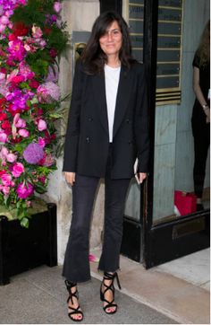 french fashion over 50 Emmanuelle Alt Style, Camille Rowe, Stylish Outfits For Women Over 50, Emmanuelle Alt, Look Formal, Jeanne Damas