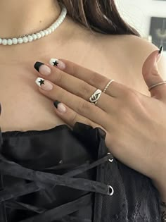 Emo Spring Nails, Short Square Star Nails, Star Gel Nails Short, Starboy Nails, Nail Inspo With Stars, Dream Nails Short, Short Beautiful Nails, Star Coffin Nails, Star Nails Coffin