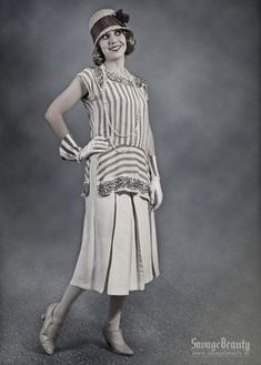 1920’s Fashion | Savage Beauty Blog 1920s Casual Fashion, 1920s Fashion Women Casual, 1920s Fashion Women, 1920s Women, Weekend Mode, 1920s Outfits, Fall Fashion Skirts, 1920 Fashion, 20th Century Fashion