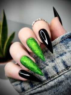 Rave Nails, Gothic Nails, Goth Nails, Fall Acrylic Nails, Small Design, Neon Nails, Nail Studio, Dope Nails, Short Acrylic Nails