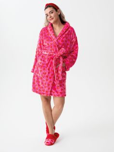 Add a comfortable yet luxe touch to your sleepwear with Shiraleah's Hearts Robe. This ultra soft house robe features a soft pink color with cute and feminine red heart design. Made from polyester and featuring two front pockets and an adjustable wrap around belt, this cozy robe will keep you warm and comfortable in any season. Pair with other items from Shiraleah to complete your night time look. Color: Pink S/M: L 42" And L/XL: L 44" Polyester Machine Wash Cold, Gentle Cycle, Tumble Dry Low, Do Red Heart Design, Fuzzy Fabric, Spa Wraps, Red Slippers, Red Fur, Soft Pink Color, Soft Red, Red Interior, Red Interiors