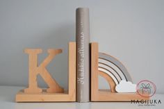 a bookend with the letter k on it