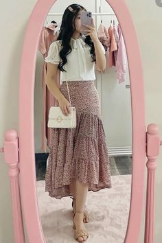 Classy Outfits With Flat Shoes, Jw Clothes Jw Fashion, Trendy Pentecostal Outfits, Modest Dresses Ideas, Business Casual Skirt Outfits Summer, Outfit Church Ideas, Jw Service Outfits, Modest Sunday Outfits Church, Shop Cider Outfits