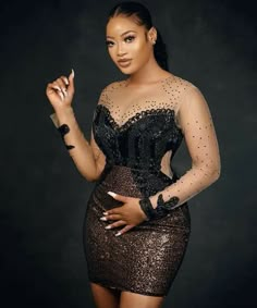 Corset Lace Asoebi Short Dress, Corset Dress For Birthday Shoot, Short Gowns For Birthday Shoot, Dinner Party Dress Classy Short, Short Corset Lace Gown, Short Dress For Birthday Shoot, Lace Dress Classy For Wedding Guest, Lace And Short African Dress, Dinner Gowns Nigerian Short