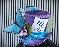 Purple Mini Top Hat, Mini Top Hats,Purple Tea Party Hat, Mad Hatter Hat, Purple Fascinator, Kentucky Derby Fascinator Hat, Women Fascinator Top Hat Fascinator, Purple Fascinator, Mad Tea Parties, Kentucky Derby Fascinator, Mad Hatter Party, Look Festival