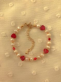 Cheap Dainty Bracelets With Heart Beads, Cheap Pearl Jewelry With Heart Beads, Beaded Bracelet For Girls, Cheap White Beaded Bracelets For Valentine's Day, Red And Gold Beaded Bracelet, Red Gold Bracelet, Beaded Bracelets With Pearls, Valentine Beaded Jewelry, Red Pearl Bracelet