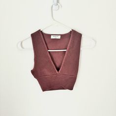 Only Tried On, Super Cute Deep V Neck Tank. Great Color For Fall With A Knit Cardigan Over It! Fitted Burgundy Knit Tops, Red Knitted V-neck Top, Fitted Ribbed Burgundy Top, Aritzia Tna, Cream Tank Top, Free Crop, Green Tank, Deep V, Grey Cotton