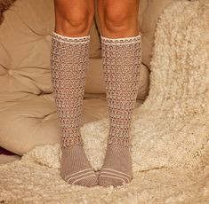 This is a PATTERN for crocheted Back to School Socks! Price is for pattern only and NOT FOR THE FINISHED ITEM. Language: English only These beautiful socks feature a lace cuff to provide a perfect fit and interesting texture. Do you like knitted socks, but you hate working with 5 needles? The good news are - you can crochet them! A pair of crocheted socks will be a wonderful gift for yourself and your loved ones! These will be perfect as boot socks too! Skill level: easy/intermediate Sizes Patte Crochet Socks Tutorial, School Socks, Magnolia Dress, Flower Socks, Crochet Cowl Pattern, Socks Pattern, Crochet Socks, Over The Knee Socks, Cowl Pattern