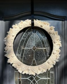 Handmade macrame wreath. Made with natural cotton cord External diameter: 20"  Internal opening : 15" Large sized wreath, perfect addition to your wall decor or to hang on an interior or exterior door. *Interested in a custom size/design/color? Send me a message and we can work on a custom order just for you!* Macrame Wreath, Large Macrame, Handmade Macrame, Exterior Door, Cotton Cord, Exterior Doors, Design Color, Door Hangers, Door Wreaths