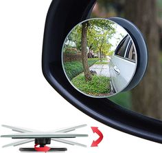 the rear view mirror is shown with an arrow pointing to it