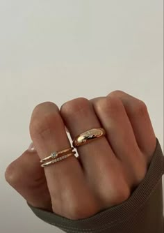 CLICK TO SHOP ♡ budget friendly fashion + everyday jewelry Ušný Piercing, Ring Stacks, Ring Stack, Waterproof Jewelry, Stacked Jewelry, Hand Jewelry