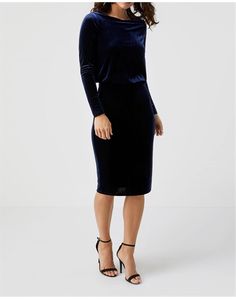 Pure Collection Clearance | Pure Collection US - Page 10 Apple Shape Outfits, Blue Jersey, Blouson Dress, Dress Shapes, Easy Going, Lovely Dresses, Everyday Wardrobe, Cool Fabric, Dress Backs