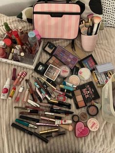 Basic Makeup, Makeup Aesthetic, Fancy Makeup, Dior Makeup, Soft Makeup, Vintage Makeup, Baddie Makeup