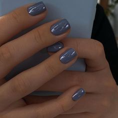 23  Stunning Blue Chrome Nails (2024 Trends) - DrExplains Grey Blue Chrome Nails, Grey Blue Nails Designs, Denim Blue Chrome Nails, Blue Chrome Nails Short, Slate Blue Nails, Navy Chrome Nails, Blue Nails Fall 2024, Dark Blue Chrome Nails, Grey Blue Nails