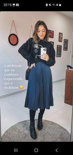 Church Outfits, Modest Dresses, Work Fashion, European Fashion, Skirt Fashion, Hijab Fashion, Dress Skirt, Midi Skirt