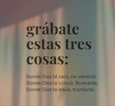 an advertisement with the words, grabate estas tress cosass in spanish