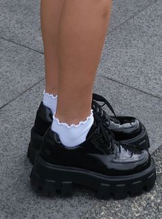 Ankle socks Ribbed design Ruffle ankle cuff Elasticized Ruffle Socks With Sneakers, Winter Shoes Aesthetic, Ruffle Socks Outfit, Soft Pink Socks, Socks With Sneakers, Socks Aesthetic, 2024 Moodboard, Ruffle Socks, Ruffle Leggings