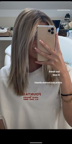 Shorter Straight Hair, Long Hair Shorter Front Pieces, Long Layers Haircut Short Length, Long Haircut With Short Front Pieces, Cute Short Length Haircuts, Light Face Framing Bangs, Summer Haircuts Straight Hair, Haircut Inspiration Straight Hair, Not Too Short Haircuts