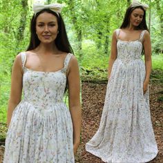 Corset Dress Square Neckline With Boning and Lace-up Back Cottagecore Fairytale Wedding Natural Materials Boho Bride - Etsy Corset Back Dress, Outfits Guide, Dream Wedding Ideas, Gathered Skirt, Boho Bride, Knee Dress, Long Puff Sleeves, Nature Wedding, Grey Floral