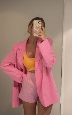 Pink And Orange Outfit, Outfits Colourful, Ideas For Outfits, 2022 Fashion, Pink Outfits, Blazer Outfits, Outfits Fashion