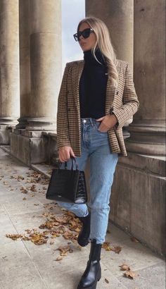 Outfit Ideas For Midsize Women, Outfit Ideas For Midsize, Midsize Women, Plaid Blazer Outfit, Chic Fall Outfit, Blazer Outfits Casual, Blazer Outfits For Women, Looks Country, Chic Fall Outfits