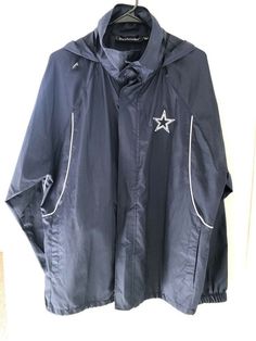 Cowboy Star, Si Logo, Dallas Cowboy, Windbreaker Jacket Mens, Swaggy Outfits, Dream Clothes, Windbreaker Jacket, Look Cool, Aesthetic Clothes