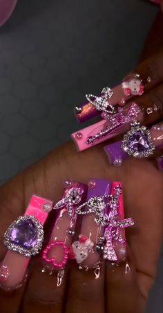 Nail Piercing, French Tip Acrylic Nails, Cute Acrylic Nail Designs, Acrylic Nails Coffin Short, Unique Acrylic Nails, Acrylic Nails Coffin, Heart Nails, Dream Nails