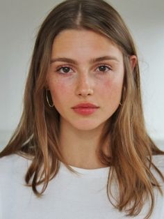 Wedding Hair And Makeup, Pretty Makeup, Beauty Inspiration, Pretty Face, Skin Makeup, Maquillaje De Ojos, Makeup Inspiration, Natural Makeup, Pretty People