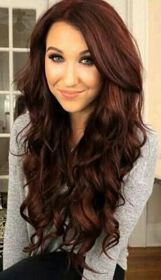 Dark red hair. More Brownish Red Hair, Red Brown Hair Color, Dark Red Hair, Red Brown Hair, Hair Color Auburn, Long Red Hair, Dark Brown Hair Color, Winter Hair Color, Hair Color Highlights